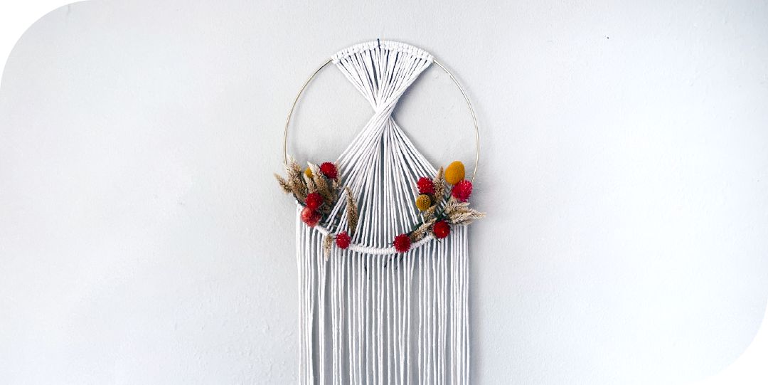 Ring wall hanging with flowers workshop